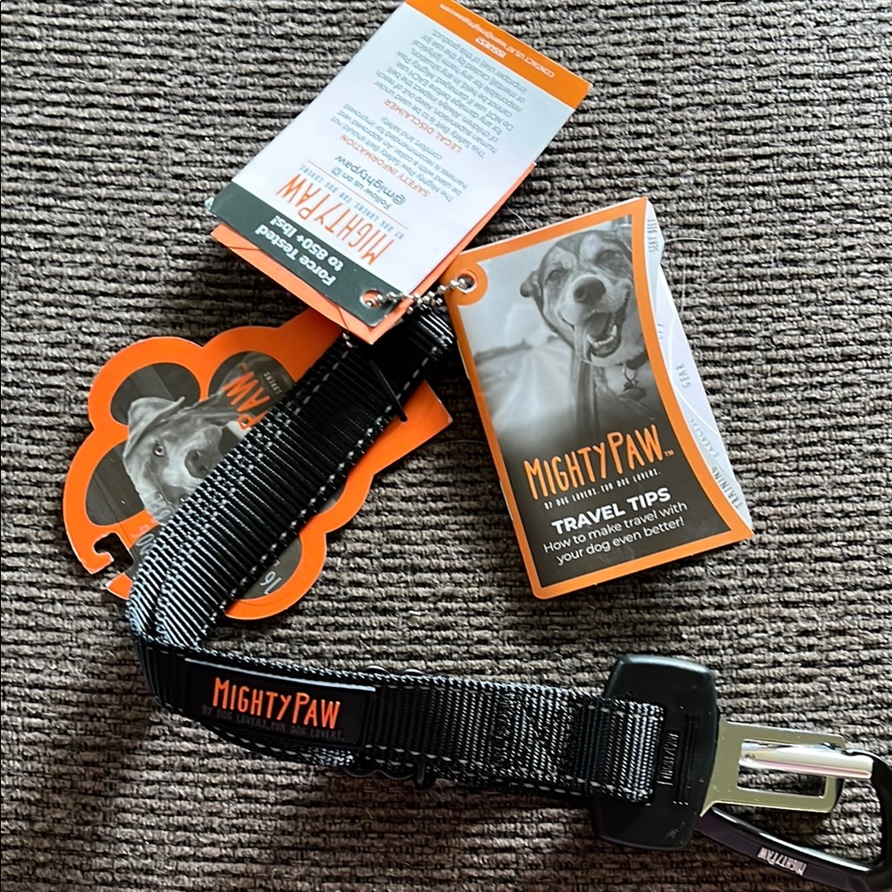 Mighty Paw Black Seat Belt